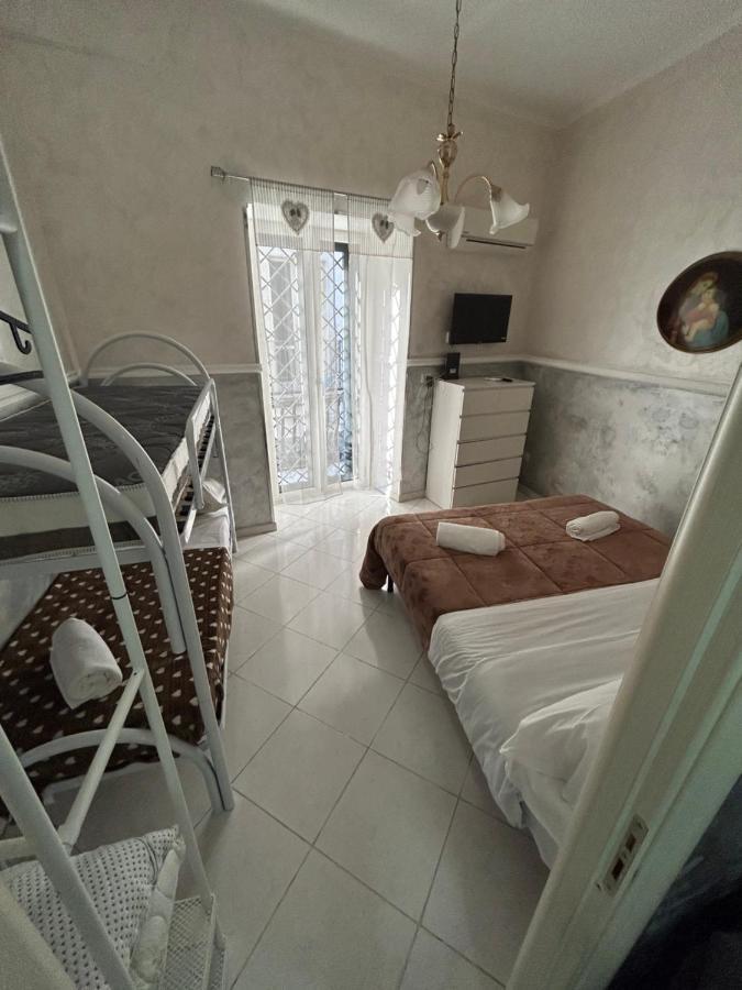 Da Concettina House Apartment Naples Exterior photo