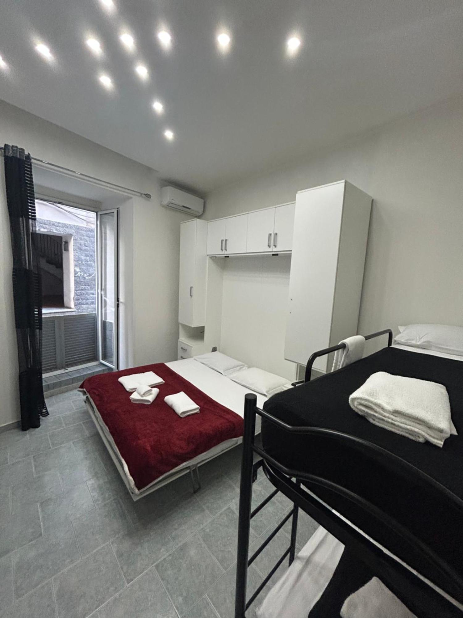 Da Concettina House Apartment Naples Exterior photo